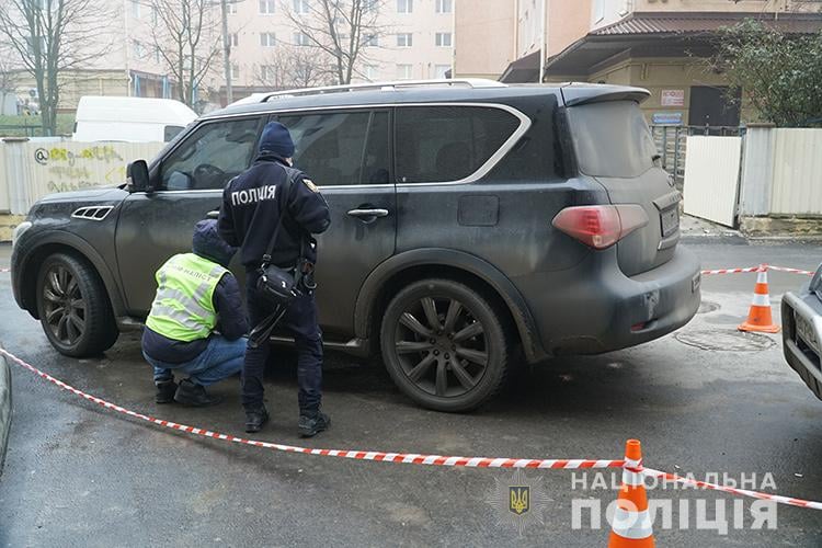 В Тернополе похители мужчину. Скриншот https://mvs.gov.ua/ua/news/37472_Operativniki_Ternopolya_zatrimali_grupu_osib_yaki_vikrali_avto_pozbavili_voli_cholovika_ta_vimagali_u_nogo_800_tisyach_dolariv.htm