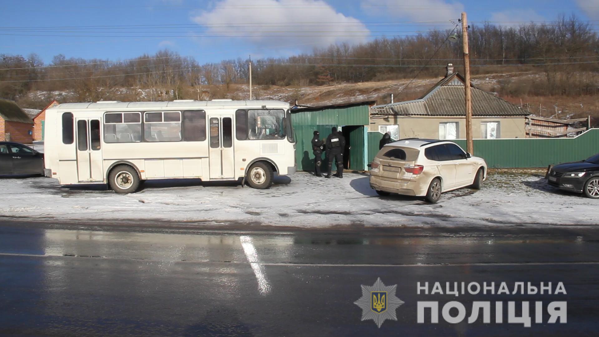 под Харьковом семерых людей освободили из рабства